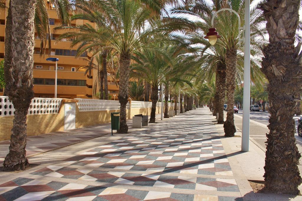Apartament Playa Arenales Arenales del Sol Quarto foto